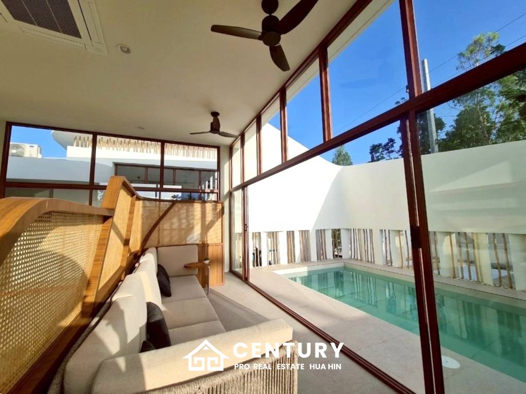 167 sqm Modern Pool Villa in Sam Roi Yot, Prachuap Khiri Khan