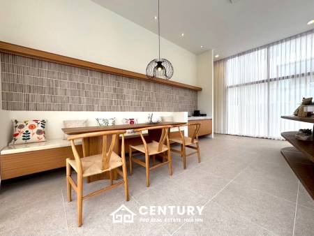 167 sqm Modern Pool Villa in Sam Roi Yot, Prachuap Khiri Khan