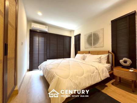 167 sqm Modern Pool Villa in Sam Roi Yot, Prachuap Khiri Khan