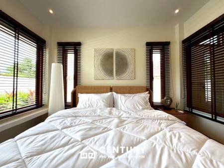 167 sqm Modern Pool Villa in Sam Roi Yot, Prachuap Khiri Khan