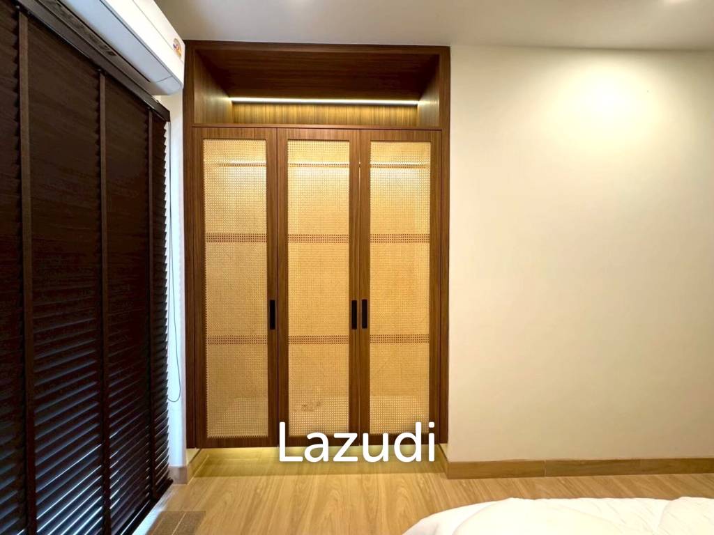 167 sqm Modern Pool Villa in Sam Roi Yot, Prachuap Khiri Khan