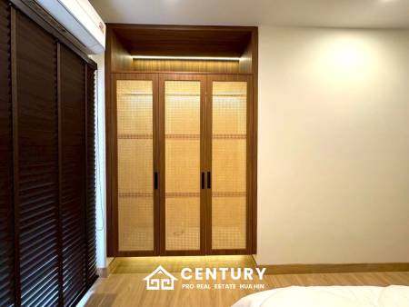 167 sqm Modern Pool Villa in Sam Roi Yot, Prachuap Khiri Khan