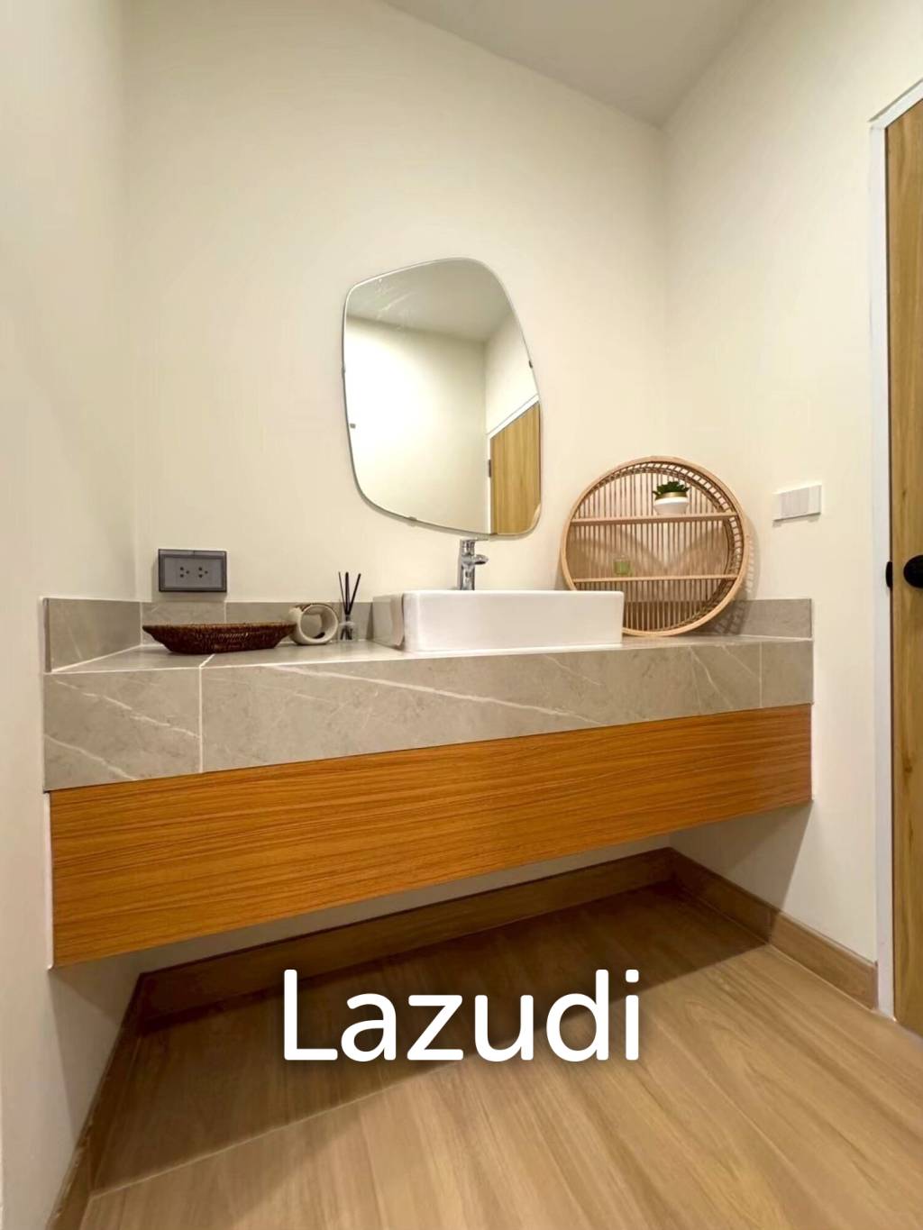 167 sqm Modern Pool Villa in Sam Roi Yot, Prachuap Khiri Khan