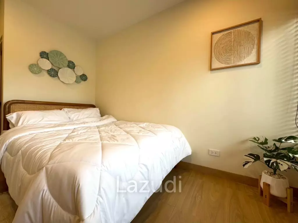 167 sqm Modern Pool Villa in Sam Roi Yot, Prachuap Khiri Khan