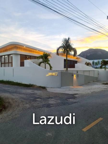 167 sqm Modern Pool Villa in Sam Roi Yot, Prachuap Khiri Khan