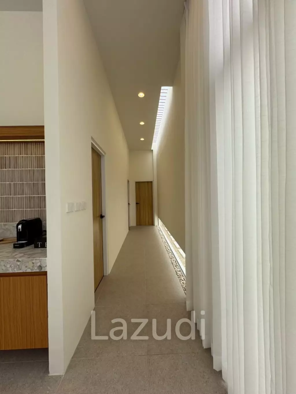 167 sqm Modern Pool Villa in Sam Roi Yot, Prachuap Khiri Khan