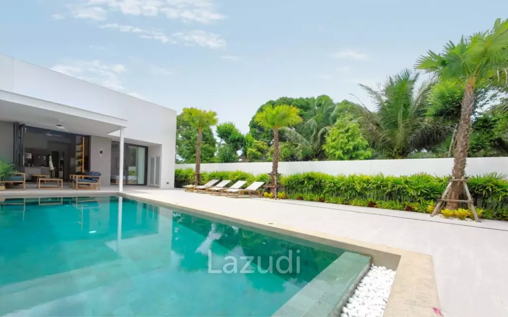 Brand New 3-Bedroom Pool Villa for Rent in Thalang