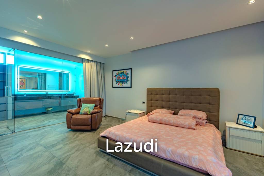 Miami Design 4-Bedroom Pool Villa for Sale Near Nai Harn Beach