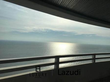 Sea view 24th floor in Cha-Am Grand Condotel