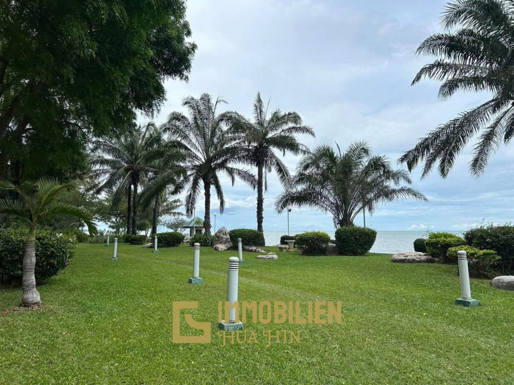 24. Stock / 147 qm Wohnfläche / 2 Schlafzimmer + 2 Bäder