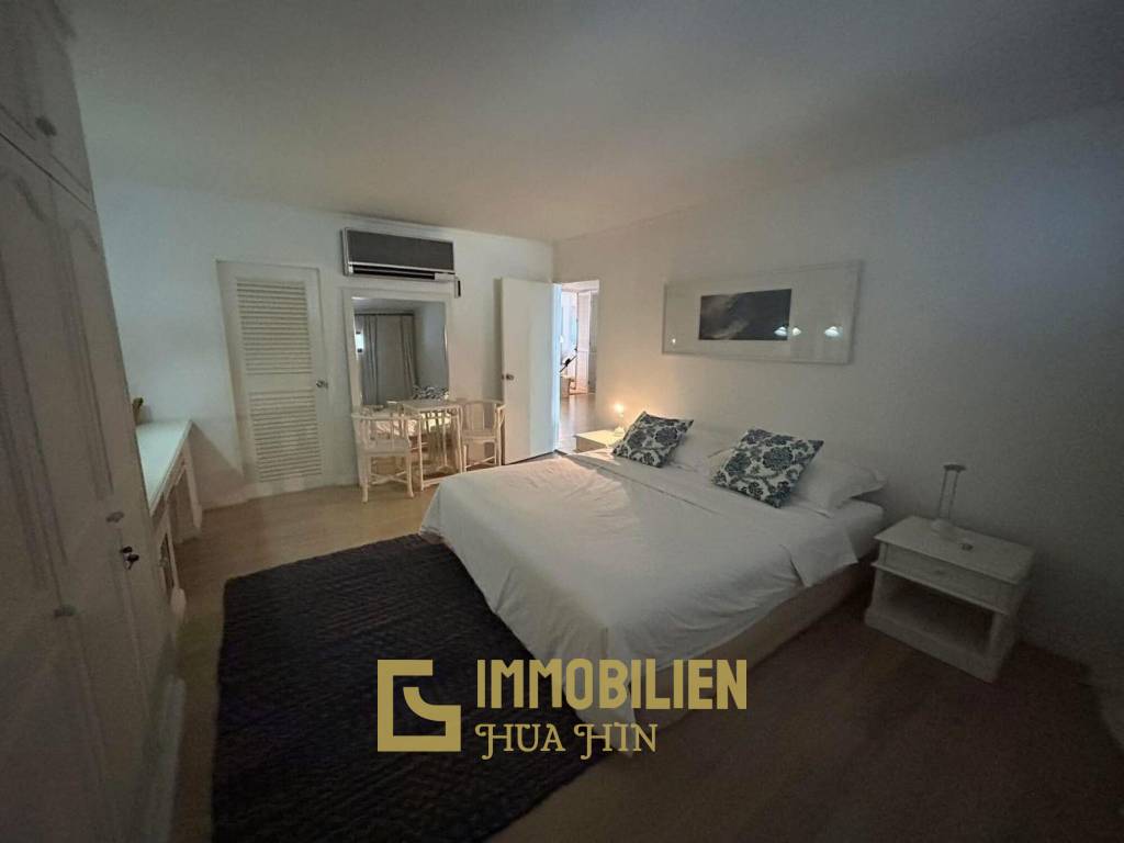 24. Stock / 147 qm Wohnfläche / 2 Schlafzimmer + 2 Bäder