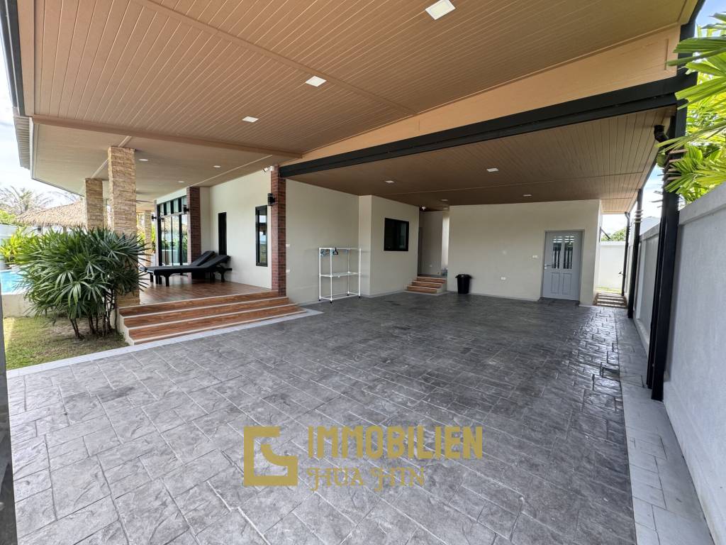 Emplacement calme / Système solaire de 15 kW / Piscine privée