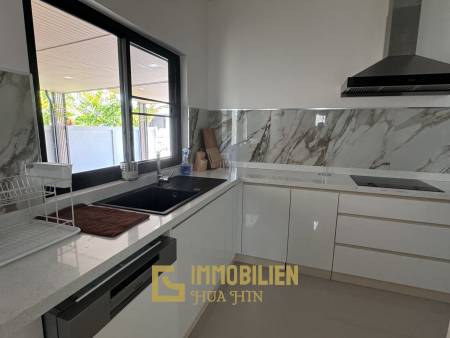 Emplacement calme / Système solaire de 15 kW / Piscine privée