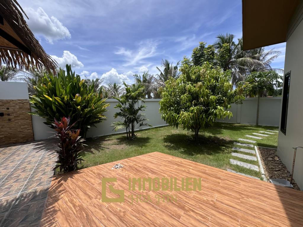 Emplacement calme / Système solaire de 15 kW / Piscine privée