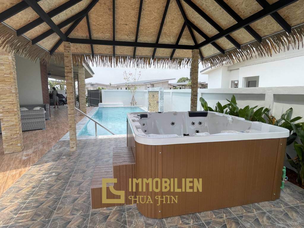 Emplacement calme / Système solaire de 15 kW / Piscine privée