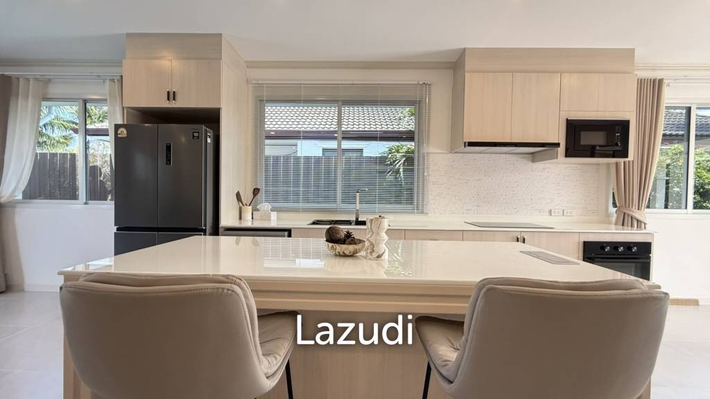 440 ตร.ม 3 เตียง 2 อาบน้ำ วิลล่า For ขาย