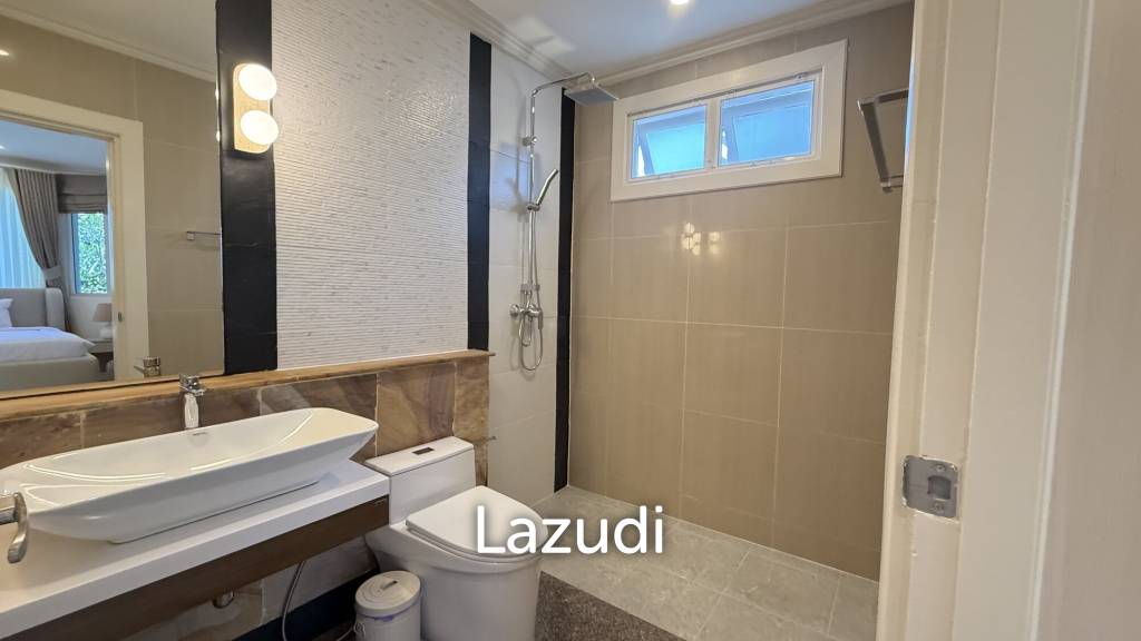 440 ตร.ม 3 เตียง 2 อาบน้ำ วิลล่า For ขาย