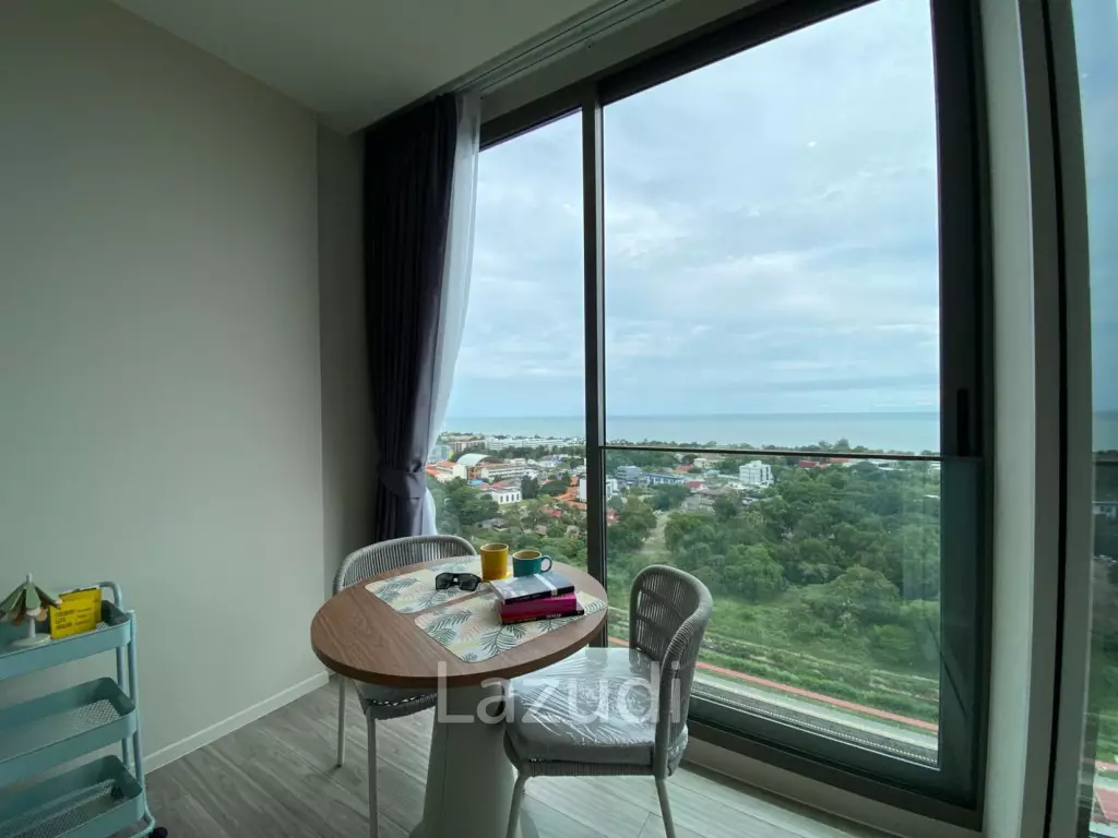 VEHHA : 1 Bed Seaview Condo
