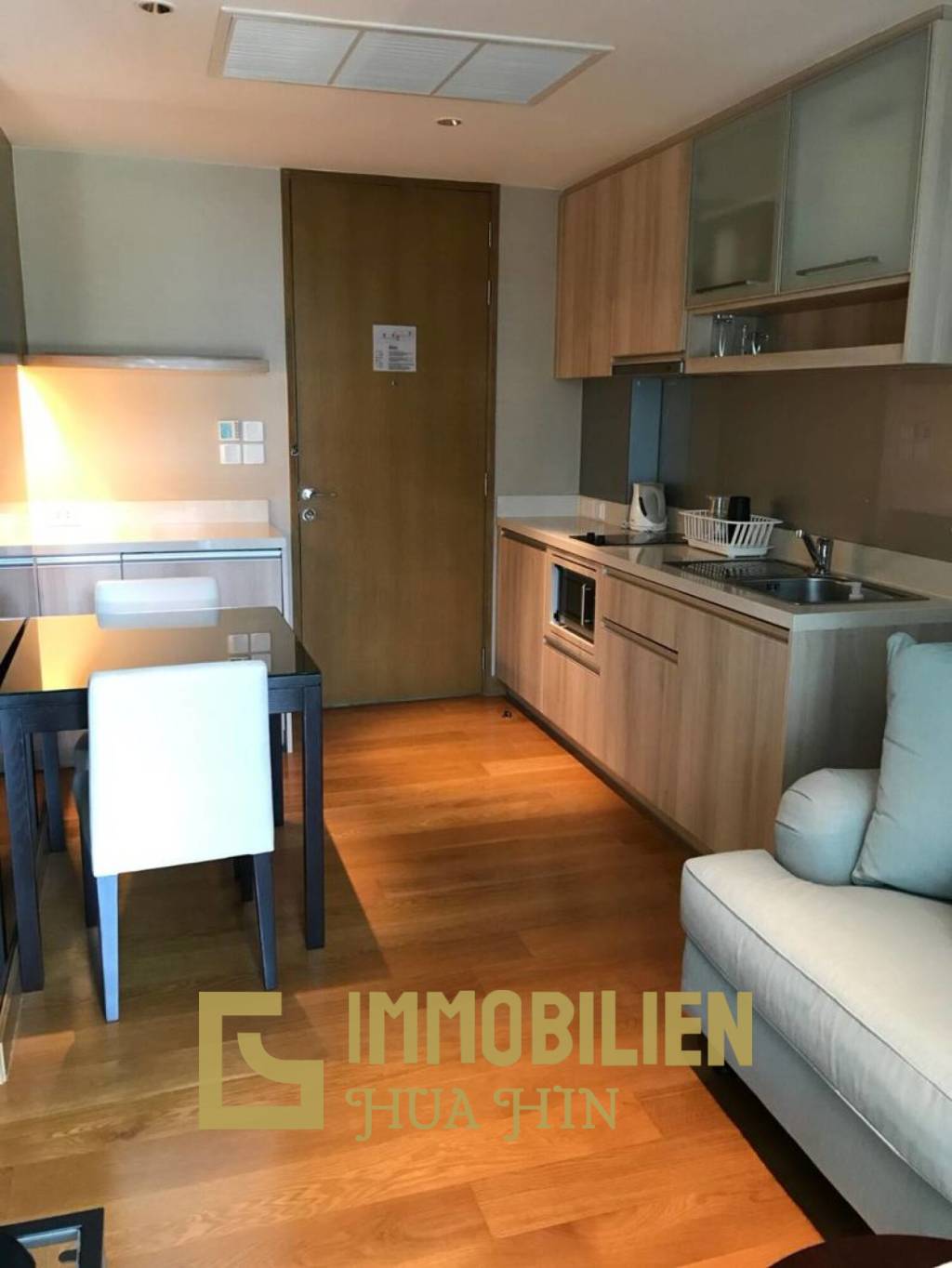 Продажа и аренда / Жилая площадь 45 кв.м / Удобства курортного типа