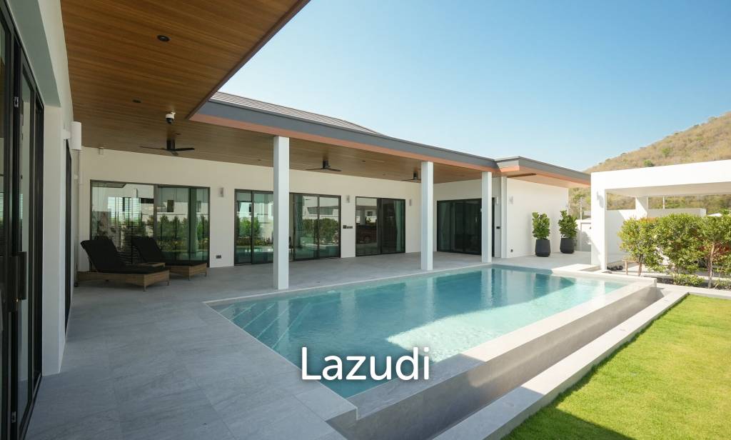 208 sqm modern pool villa in Nong Khae Hua Hin