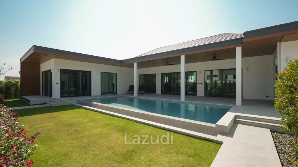 208 sqm modern pool villa in Nong Khae Hua Hin