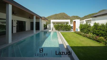 208 sqm modern pool villa in Nong Khae Hua Hin