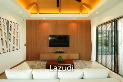 208 sqm modern pool villa in Nong Khae Hua Hin