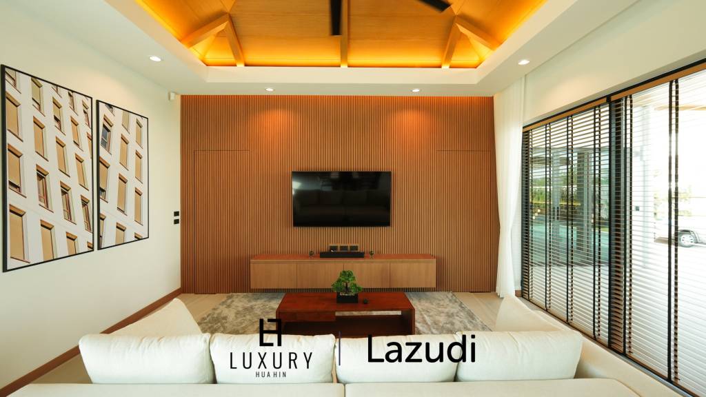 208 sqm modern pool villa in Nong Khae Hua Hin