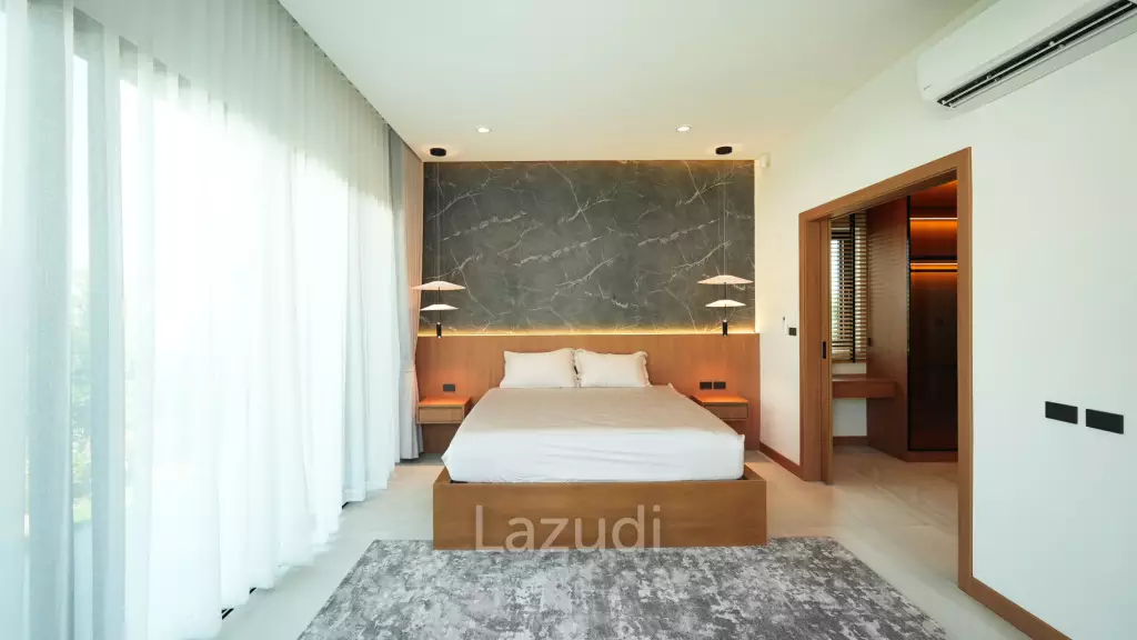 208 sqm modern pool villa in Nong Khae Hua Hin