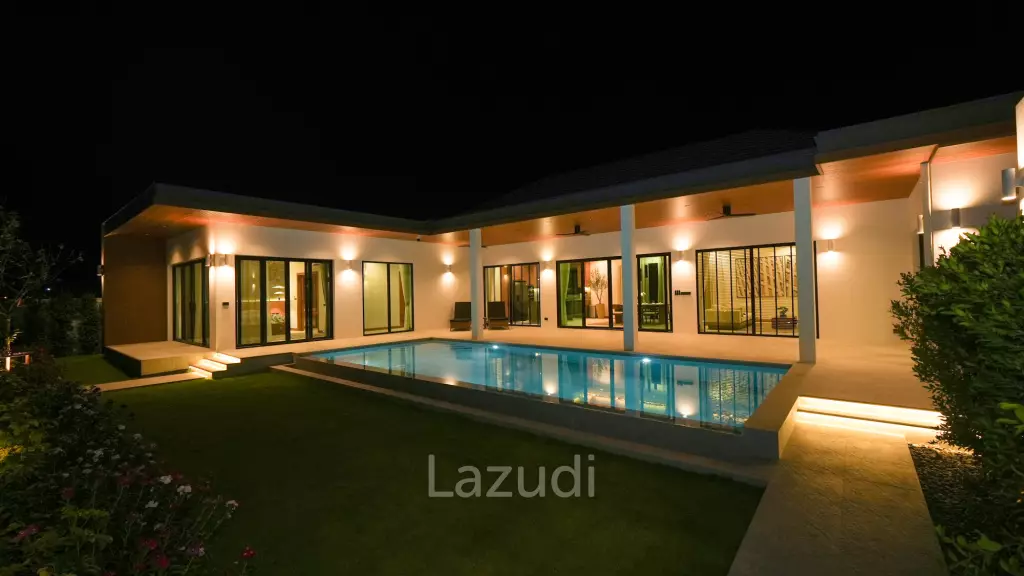 208 sqm modern pool villa in Nong Khae Hua Hin