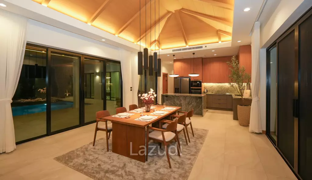 208 sqm modern pool villa in Nong Khae Hua Hin