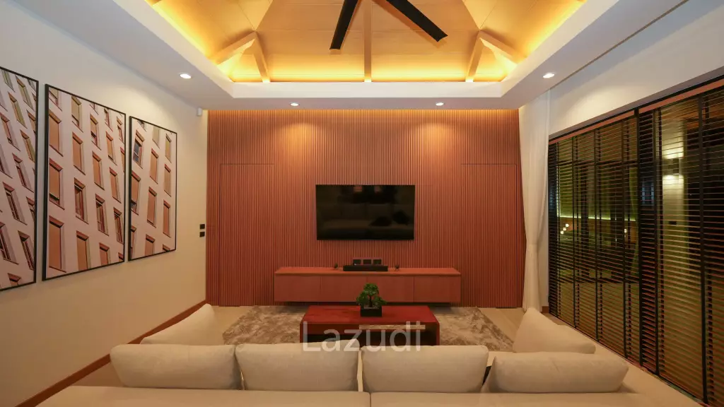 208 sqm modern pool villa in Nong Khae Hua Hin