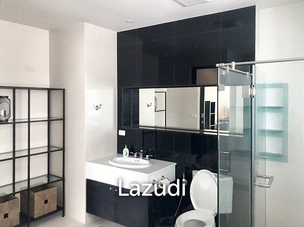 2 Bed 2 Bath 80 SQ.M. The Address Chidlom