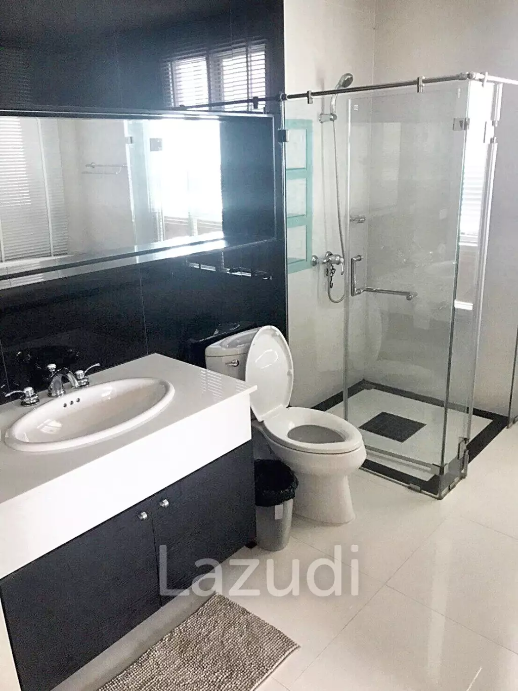 2 Bed 2 Bath 80 SQ.M. The Address Chidlom