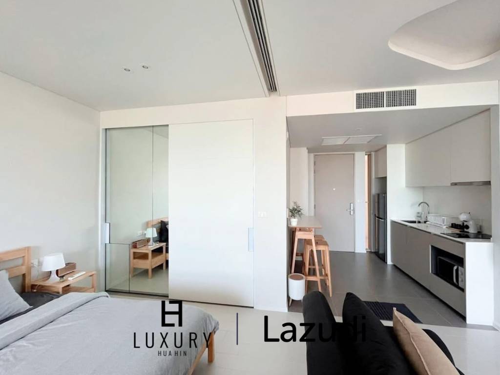 42 sqm Sea View Condo on 6th Floor in Veranda.