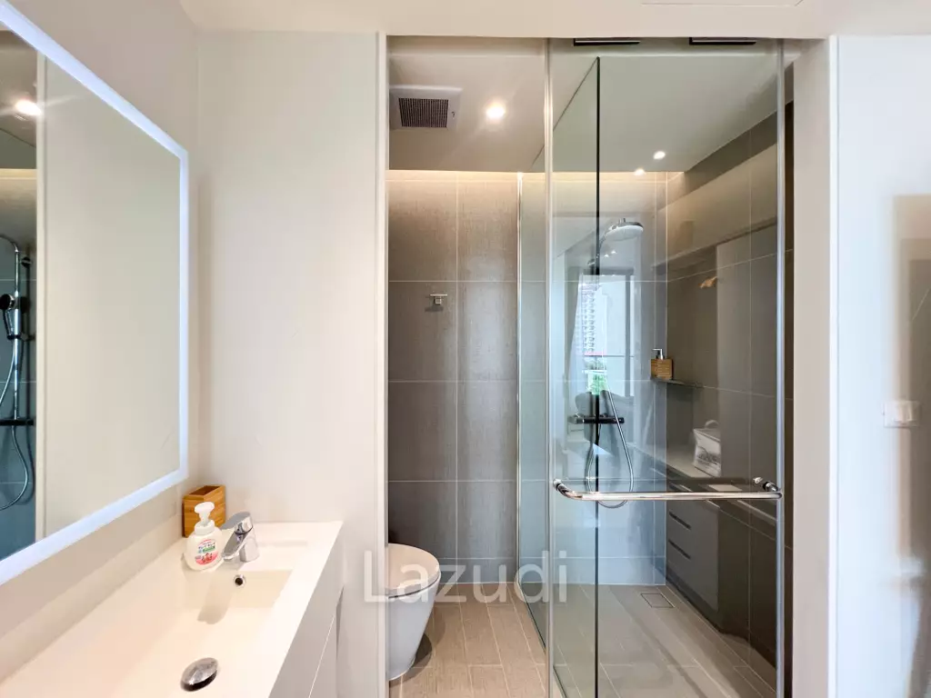 42 sqm Sea View Condo on 6th Floor in Veranda.