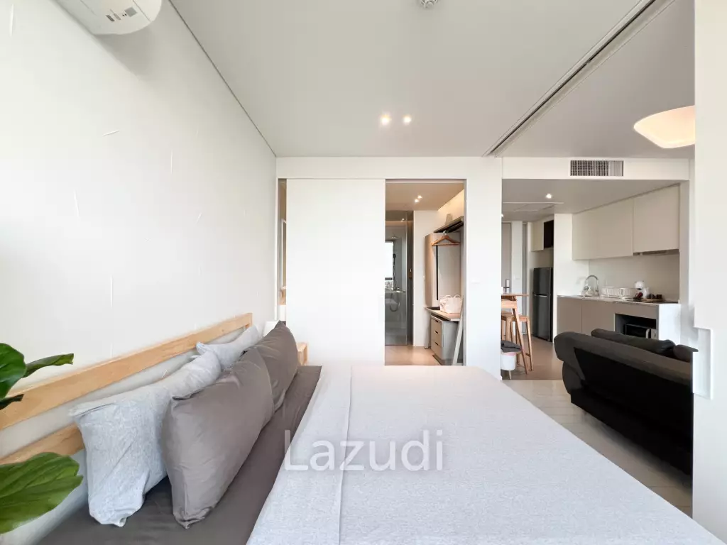 42 sqm Sea View Condo on 6th Floor in Veranda.