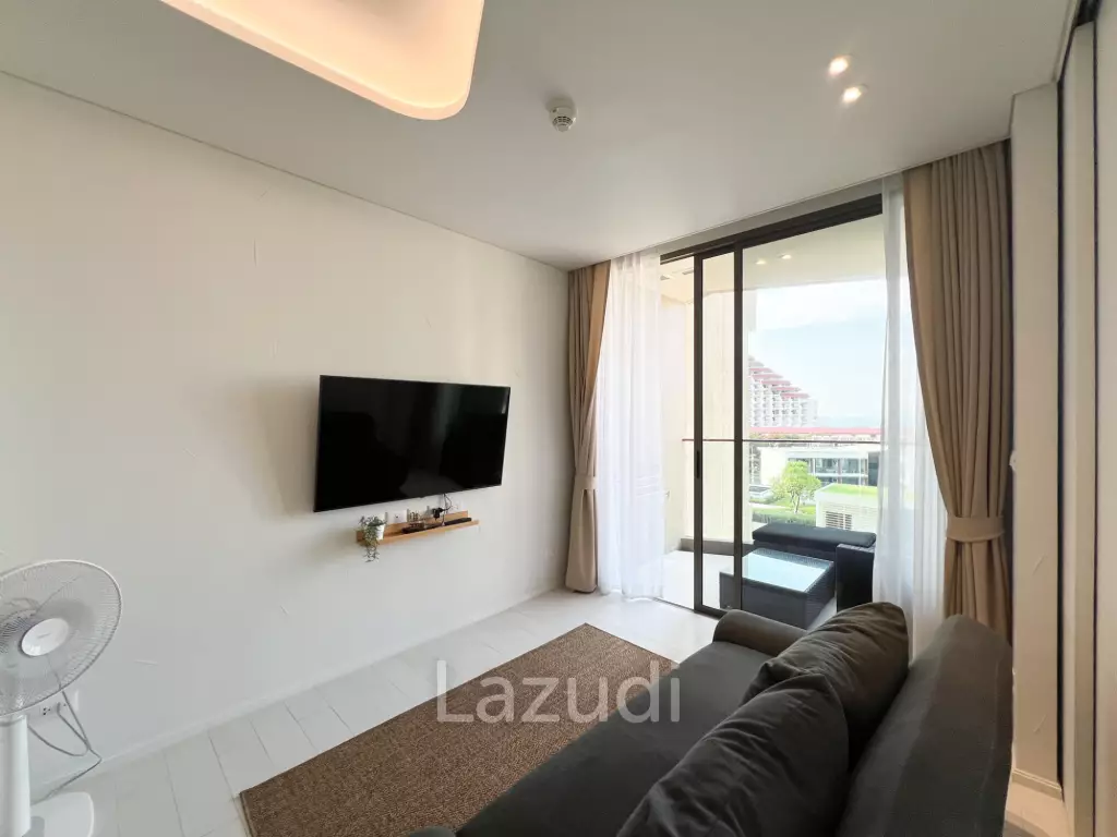42 sqm Sea View Condo on 6th Floor in Veranda.