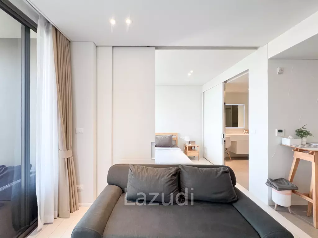 42 sqm Sea View Condo on 6th Floor in Veranda.
