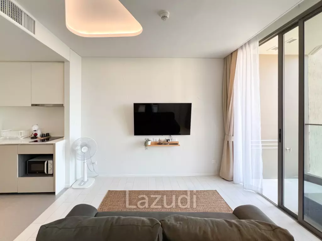 42 sqm Sea View Condo on 6th Floor in Veranda.