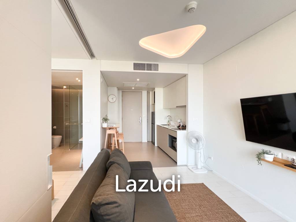 42 sqm Sea View Condo on 6th Floor in Veranda.