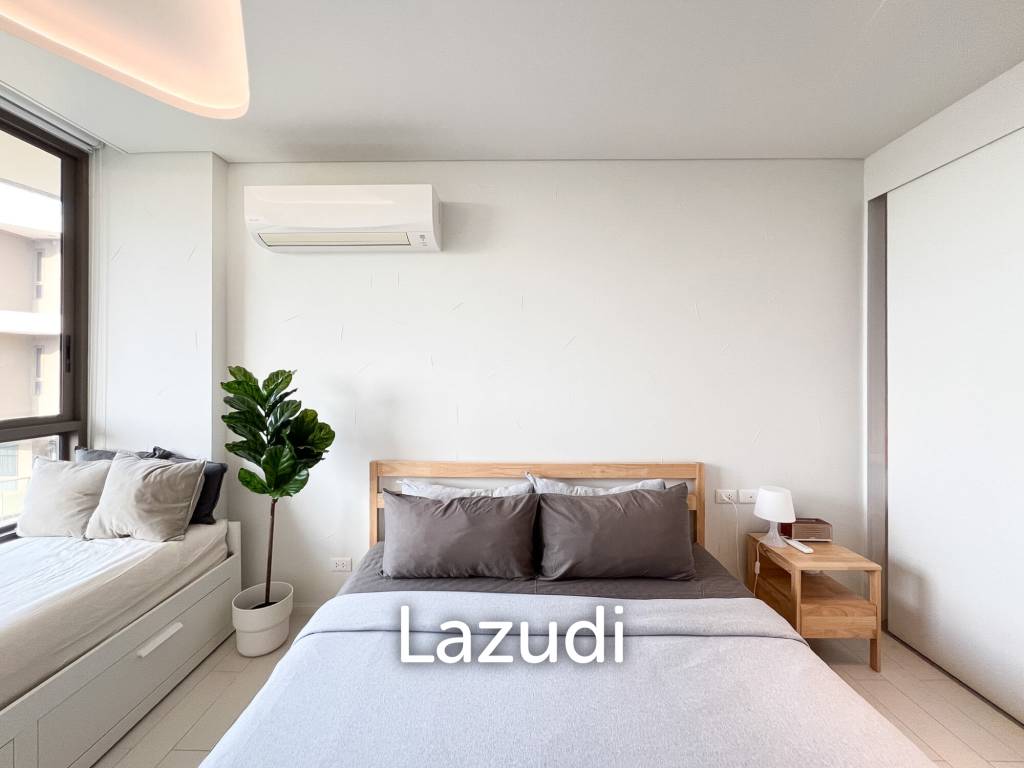 42 sqm Sea View Condo on 6th Floor in Veranda.