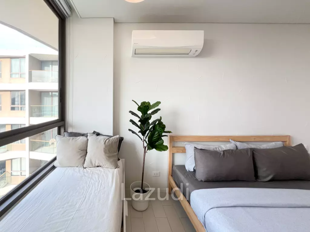 42 sqm Sea View Condo on 6th Floor in Veranda.
