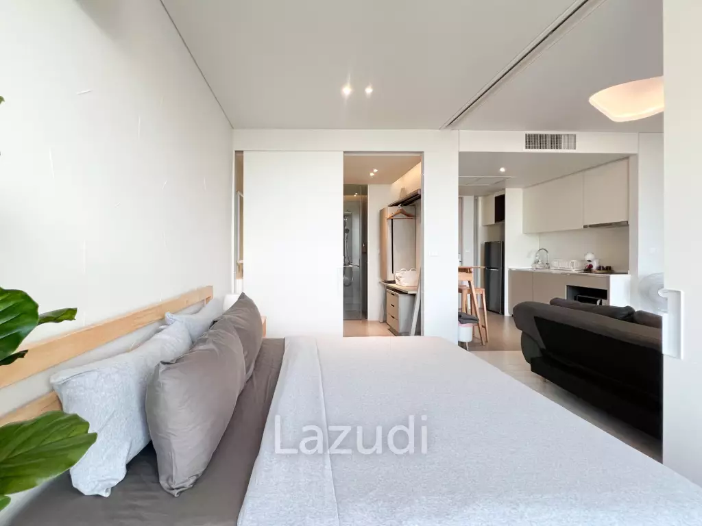 42 sqm Sea View Condo on 6th Floor in Veranda.