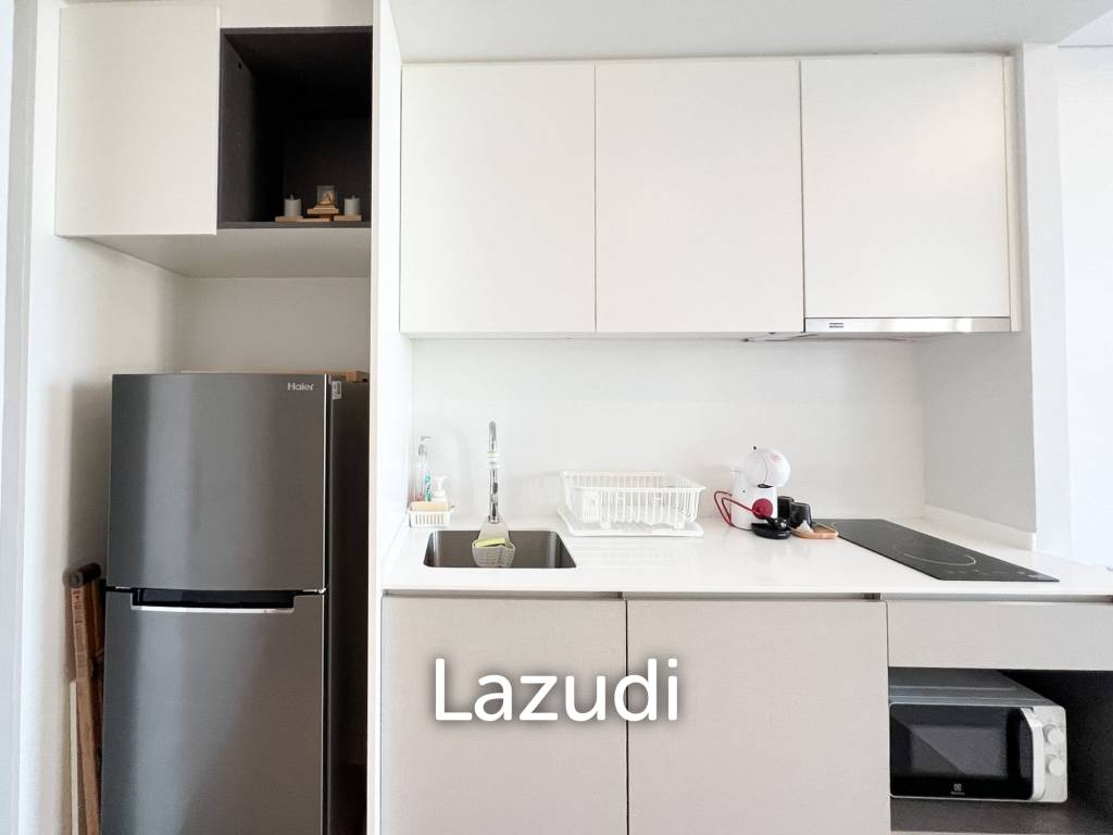 42 sqm Sea View Condo on 6th Floor in Veranda.