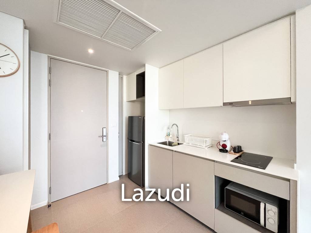 42 sqm Sea View Condo on 6th Floor in Veranda.