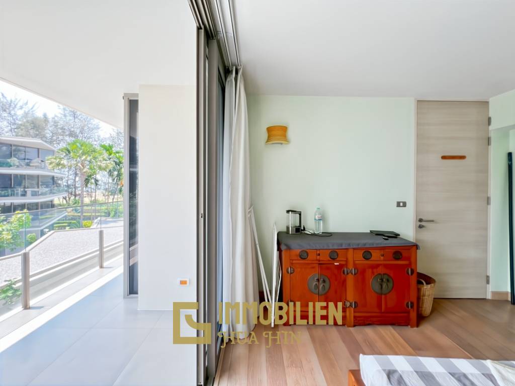 คอนโด 2 ห้องนอน 94 ตร.ม. ชั้น 3 วิวทะเล