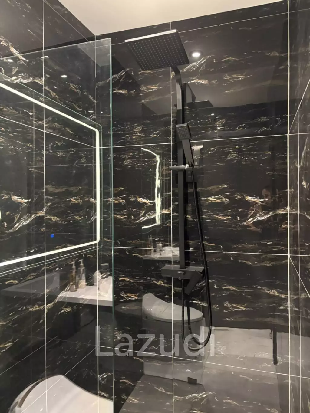 2 Bedrooms 2 Bathrooms 65 SQ.M Zenith Pattaya