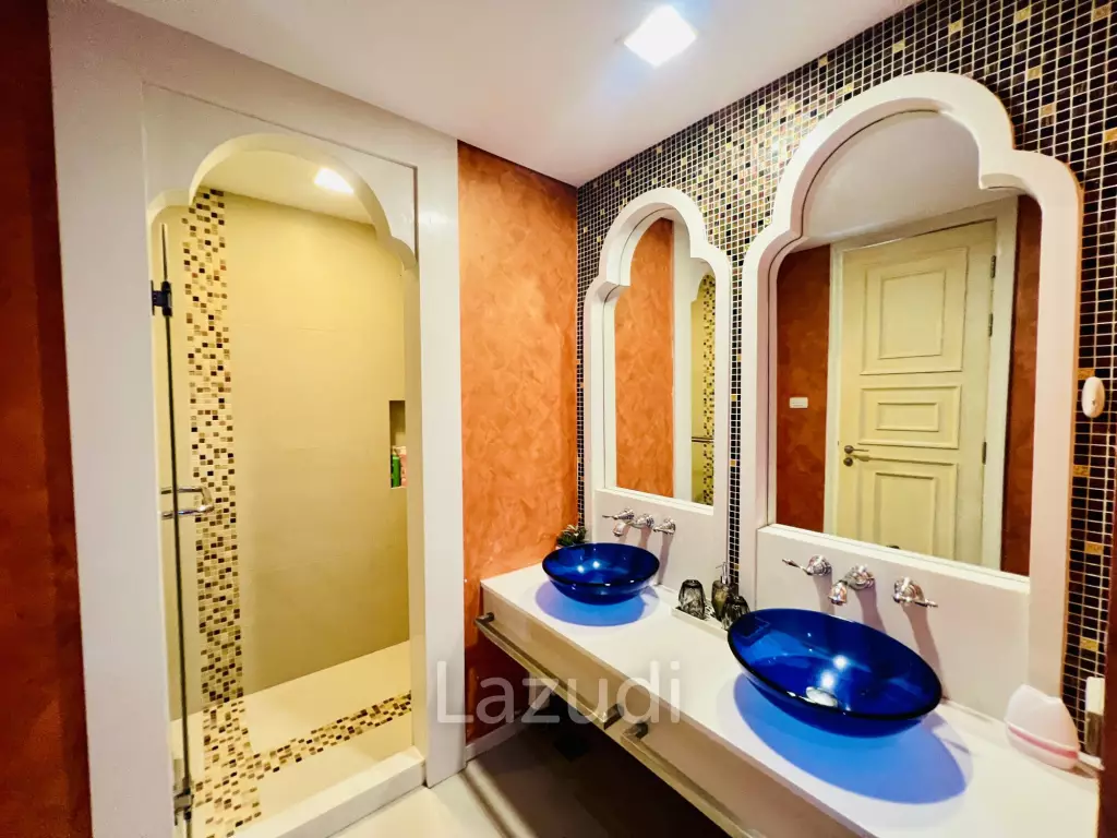 98 sqm beachfront condo in Marrakesh Hua Hin