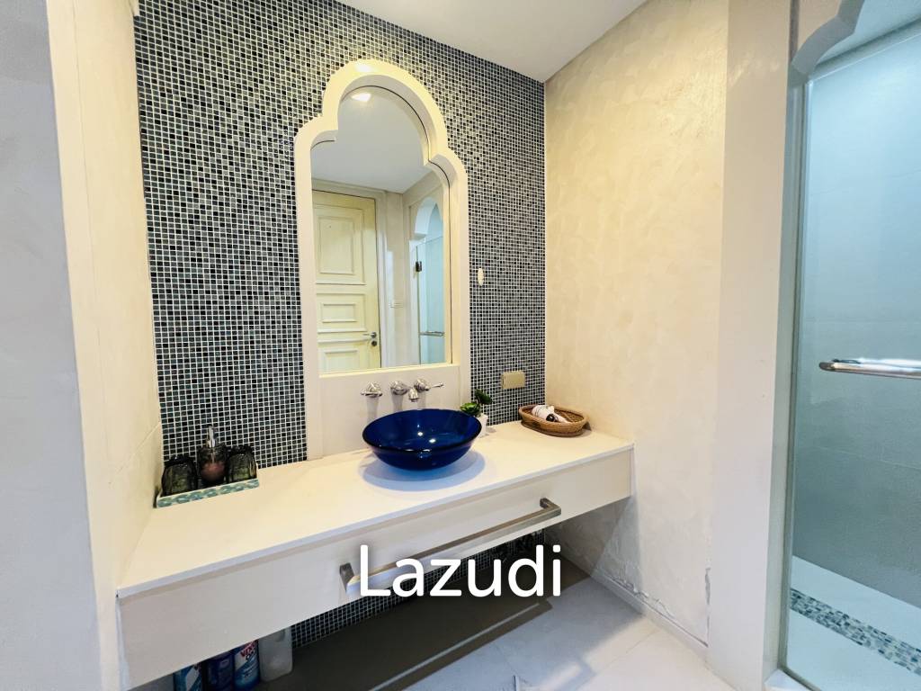 98 sqm beachfront condo in Marrakesh Hua Hin